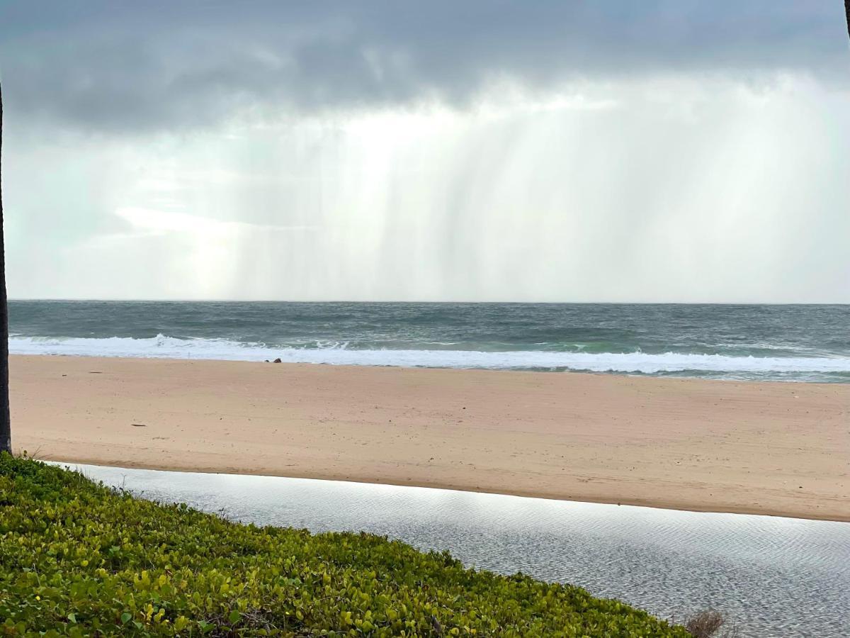 Bangalo De Madeira Em Condominio De Praia Camaçari Екстериор снимка